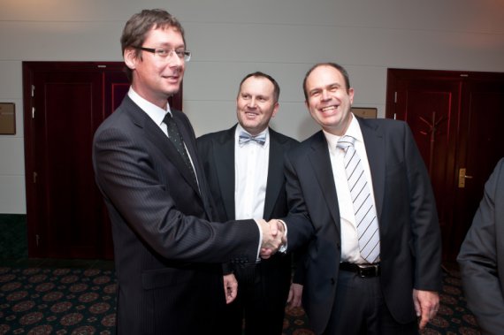 Robíme IT svet bezpečným 2012