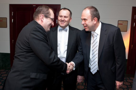 Robíme IT svet bezpečným 2012