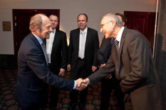 Robíme IT svet bezpečným 2012