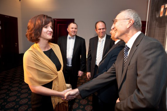 Robíme IT svet bezpečným 2012