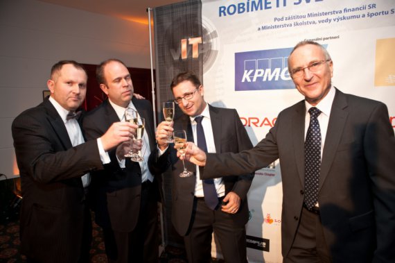 Robíme IT svet bezpečným 2012