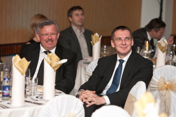 Robíme IT svet bezpečným 2012
