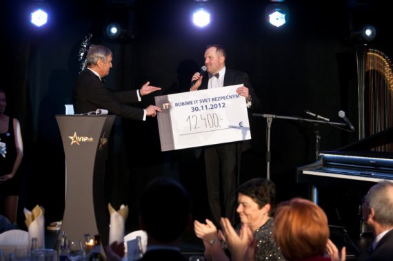 Robíme IT svet bezpečným 2012