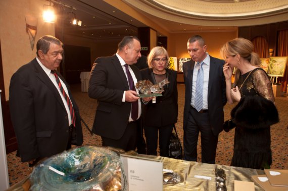 Robíme IT svet bezpečným 2012