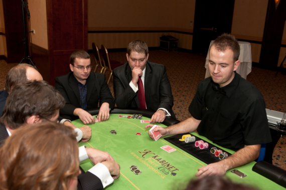 Robíme IT svet bezpečným 2012